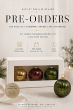 Load image into Gallery viewer, Christmas Spice Bauble Candles – Set of 3